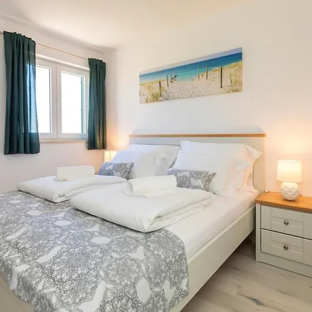 Willa Sara Linardići