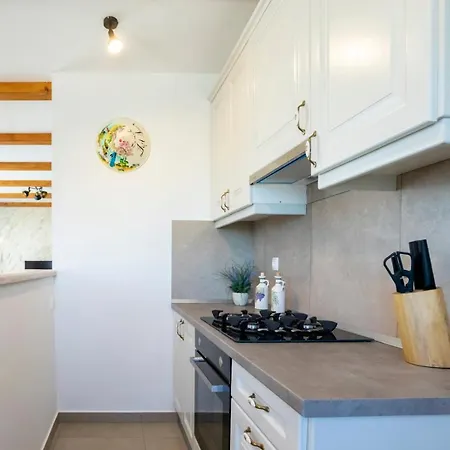 Villa Sara Linardići